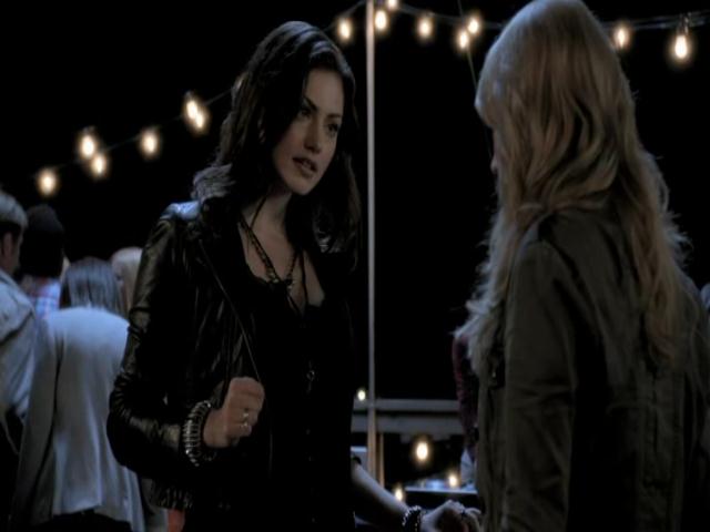 VampireDiariesWorld-dot-org_TheSecretCircle-S01E02-1566.jpg