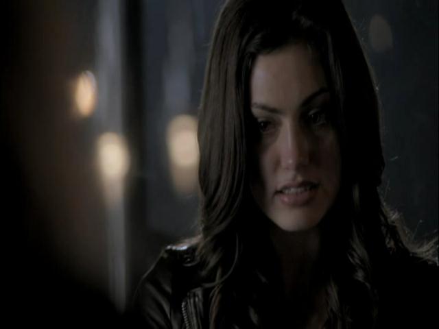 VampireDiariesWorld-dot-org_TheSecretCircle-S01E02-1725.jpg
