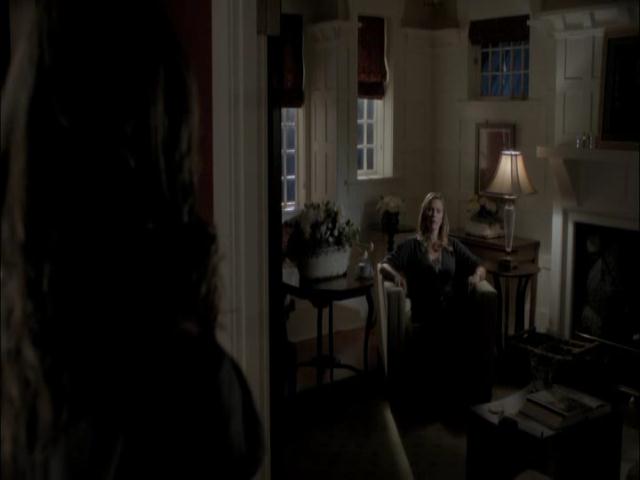 VampireDiariesWorld-dot-org_TheSecretCircle-S01E02-2028.jpg