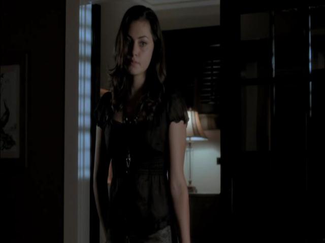 VampireDiariesWorld-dot-org_TheSecretCircle-S01E02-2031.jpg