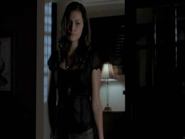 VampireDiariesWorld-dot-org_TheSecretCircle-S01E02-2032.jpg