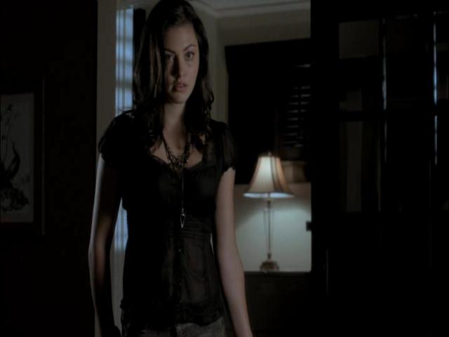 VampireDiariesWorld-dot-org_TheSecretCircle-S01E02-2046.jpg