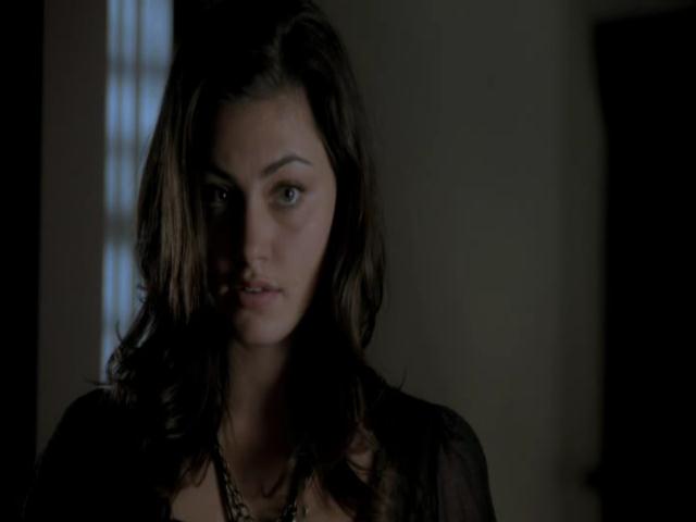 VampireDiariesWorld-dot-org_TheSecretCircle-S01E02-2064.jpg