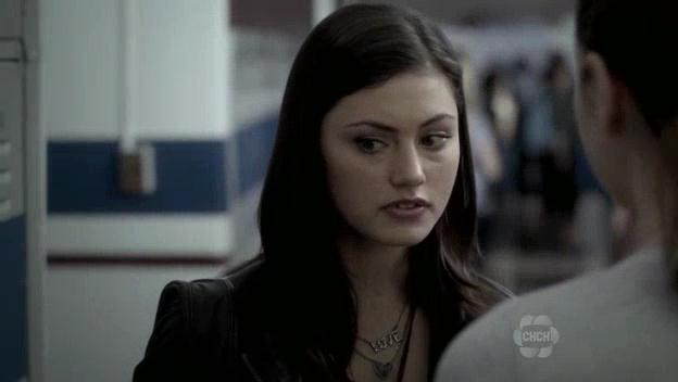VampireDiariesWorld-dot-org_TheSecretCircle-S01E03-0024.jpg