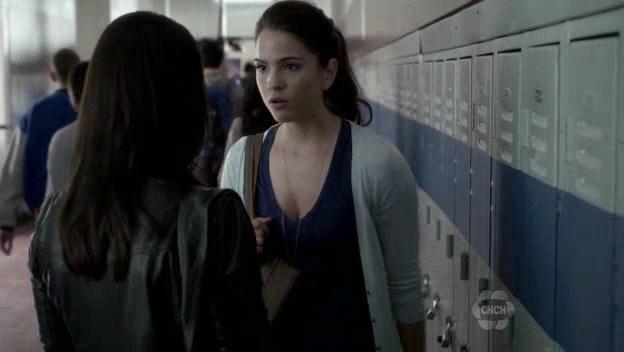 VampireDiariesWorld-dot-org_TheSecretCircle-S01E03-0038.jpg