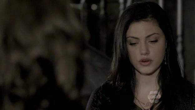 VampireDiariesWorld-dot-org_TheSecretCircle-S01E03-0987.jpg