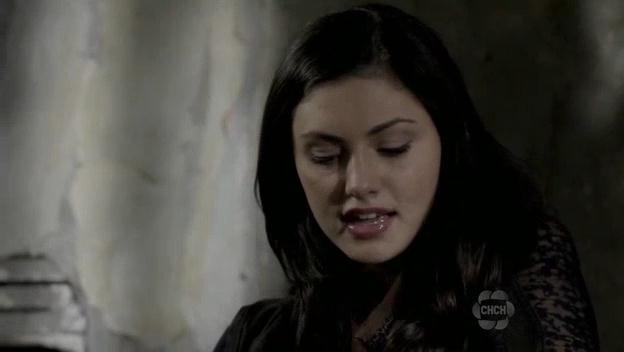 VampireDiariesWorld-dot-org_TheSecretCircle-S01E03-1046.jpg