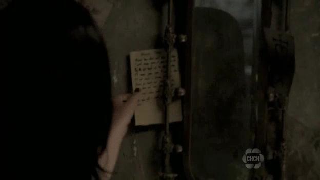 VampireDiariesWorld-dot-org_TheSecretCircle-S01E03-1139.jpg