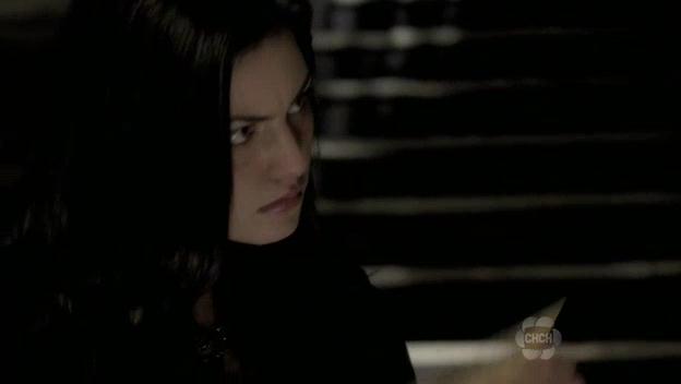 VampireDiariesWorld-dot-org_TheSecretCircle-S01E03-1141.jpg