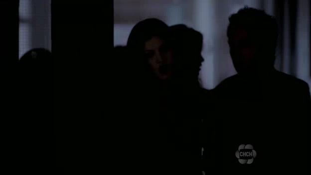 VampireDiariesWorld-dot-org_TheSecretCircle-S01E03-1465.jpg