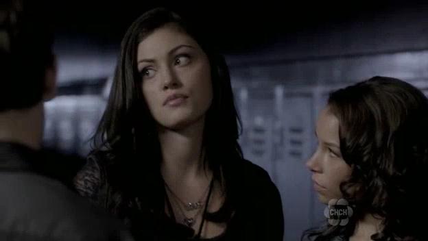 VampireDiariesWorld-dot-org_TheSecretCircle-S01E03-1487.jpg