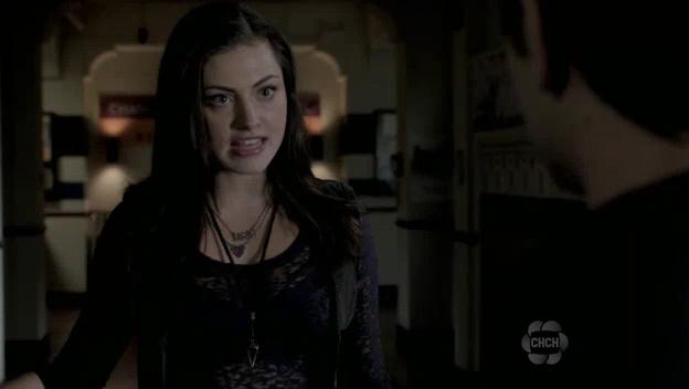 VampireDiariesWorld-dot-org_TheSecretCircle-S01E03-1819.jpg