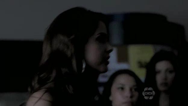 VampireDiariesWorld-dot-org_TheSecretCircle-S01E03-1967.jpg