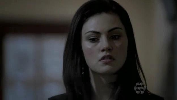 VampireDiariesWorld-dot-org_TheSecretCircle-S01E03-1999.jpg