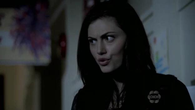 VampireDiariesWorld-dot-org_TheSecretCircle-S01E03-2035.jpg