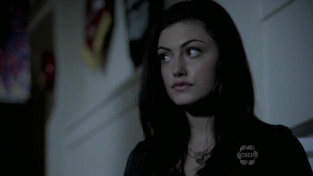 VampireDiariesWorld-dot-org_TheSecretCircle-S01E03-2061.jpg