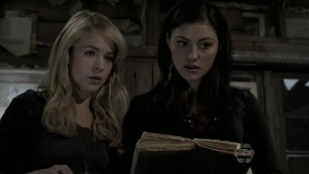 VampireDiariesWorld-dot-org_TheSecretCircle-S01E04-1196.jpg