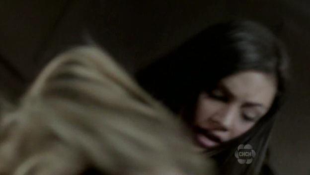 VampireDiariesWorld-dot-org_TheSecretCircle-S01E04-1961.jpg