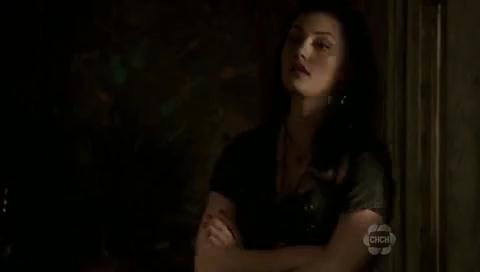 VampireDiariesWorld-dot-org_TheSecretCircle-S01E05-0518.jpg