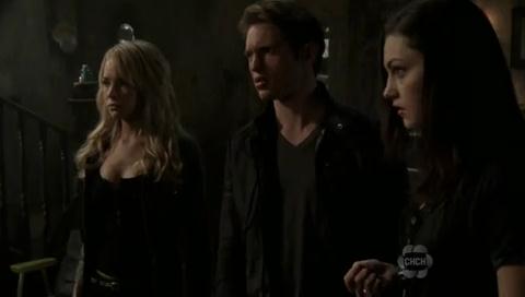 VampireDiariesWorld-dot-org_TheSecretCircle-S01E05-0784.jpg