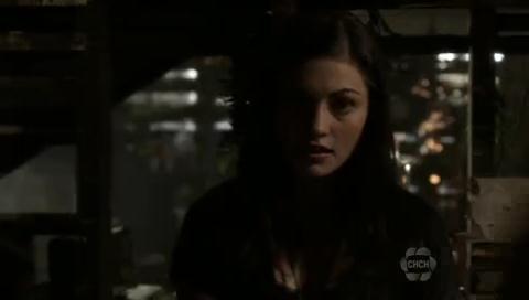 VampireDiariesWorld-dot-org_TheSecretCircle-S01E05-0881.jpg