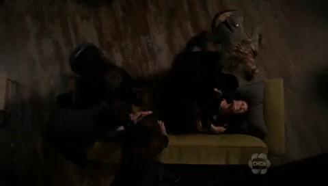 VampireDiariesWorld-dot-org_TheSecretCircle-S01E05-0920.jpg