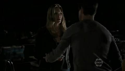 VampireDiariesWorld-dot-org_TheSecretCircle-S01E05-1105.jpg