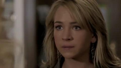 VampireDiariesWorld-dot-org_TheSecretCircle-S01E05-1138.jpg