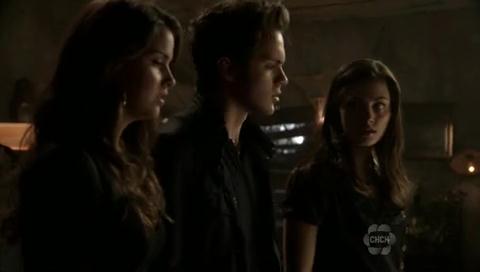 VampireDiariesWorld-dot-org_TheSecretCircle-S01E05-1231.jpg