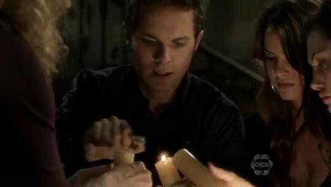 VampireDiariesWorld-dot-org_TheSecretCircle-S01E05-1309.jpg