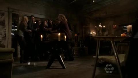VampireDiariesWorld-dot-org_TheSecretCircle-S01E05-1326.jpg