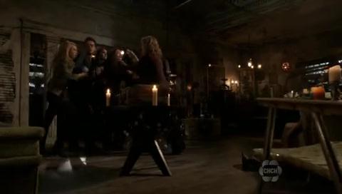 VampireDiariesWorld-dot-org_TheSecretCircle-S01E05-1327.jpg