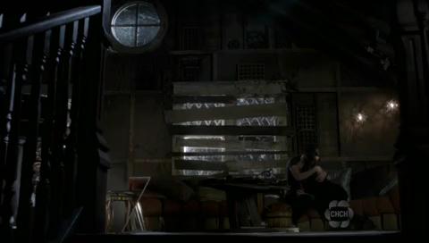 VampireDiariesWorld-dot-org_TheSecretCircle-S01E05-2201.jpg