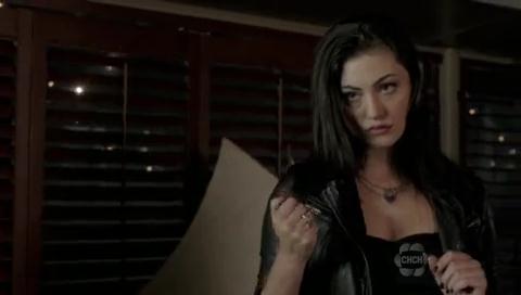 VampireDiariesWorld-dot-org_TheSecretCircle-S01E06-1417.jpg