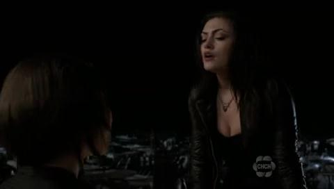 VampireDiariesWorld-dot-org_TheSecretCircle-S01E06-1752.jpg
