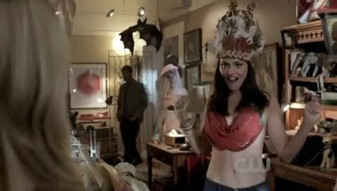 VampireDiariesWorld-dot-org_TheSecretCircle-S01E07-0011.jpg