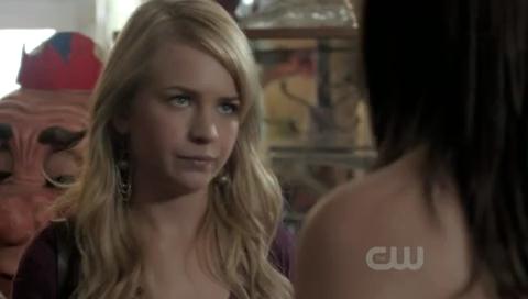 VampireDiariesWorld-dot-org_TheSecretCircle-S01E07-0063.jpg