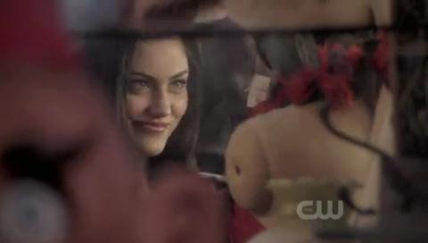 VampireDiariesWorld-dot-org_TheSecretCircle-S01E07-0088.jpg