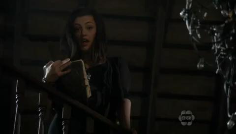 VampireDiariesWorld-dot-org_TheSecretCircle-S01E07-0812.jpg