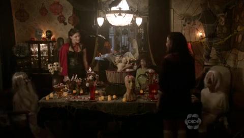VampireDiariesWorld-dot-org_TheSecretCircle-S01E07-1042.jpg