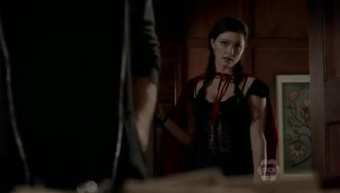 VampireDiariesWorld-dot-org_TheSecretCircle-S01E07-1652.jpg