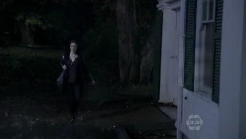 VampireDiariesWorld-dot-org_TheSecretCircle-S01E08-0543.jpg