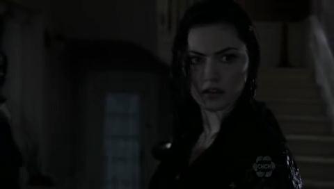 VampireDiariesWorld-dot-org_TheSecretCircle-S01E08-0552.jpg