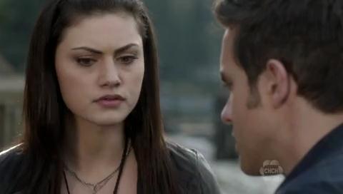VampireDiariesWorld-dot-org_TheSecretCircle-S01E09-0875.jpg