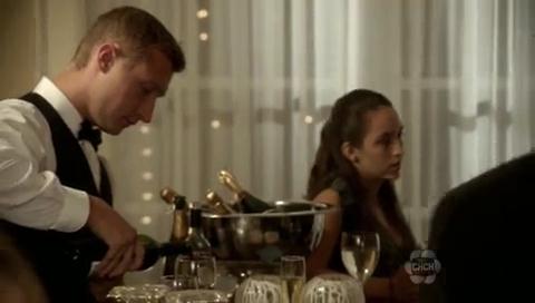 VampireDiariesWorld-dot-org_TheSecretCircle-S01E09-1267.jpg