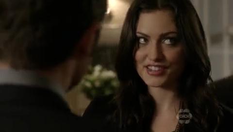 VampireDiariesWorld-dot-org_TheSecretCircle-S01E09-1598.jpg
