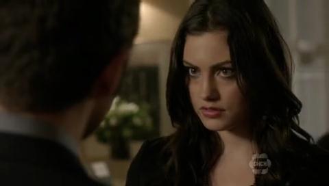 VampireDiariesWorld-dot-org_TheSecretCircle-S01E09-1602.jpg