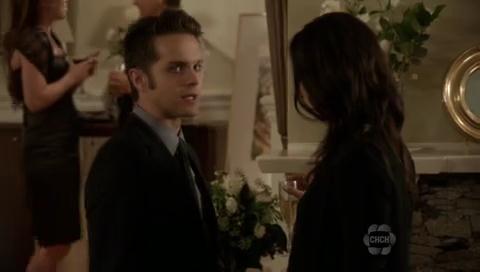 VampireDiariesWorld-dot-org_TheSecretCircle-S01E09-1606.jpg