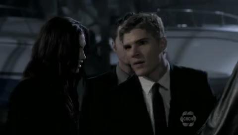 VampireDiariesWorld-dot-org_TheSecretCircle-S01E09-2038.jpg