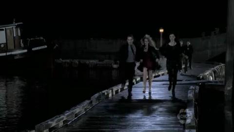 VampireDiariesWorld-dot-org_TheSecretCircle-S01E09-2183.jpg